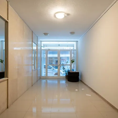 Apartment Modern In Exarchia *