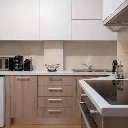 Modern In Exarchia Apartment *