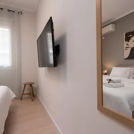 Apartment Modern In Exarchia